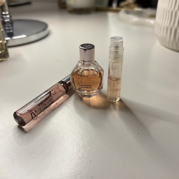 Viktor & Rolf Trio - Picture 1 of 3